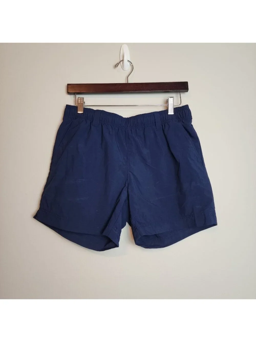 Columbia PFG Navy Blue Nylon Fishing Shorts Sz Small Mesh Lining Pockets
